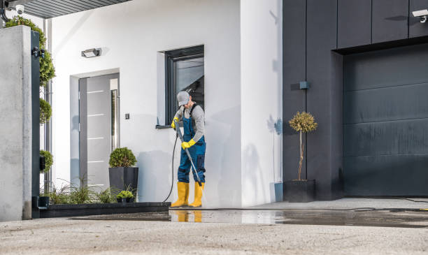 Best Pool Deck Cleaning  in Westphalia, MD